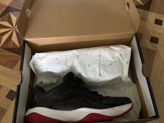 Jordan 11 foto 3