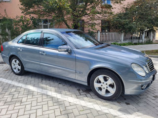 Mercedes E-Class foto 7