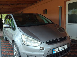 Ford S-Max foto 7