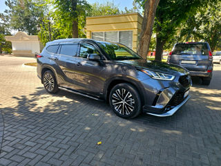 Toyota Highlander foto 4