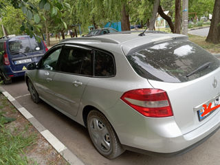 Renault Laguna foto 2