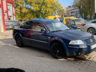 Volkswagen Passat foto 2