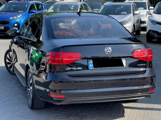 Volkswagen Jetta foto 5