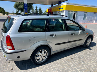 Ford Focus foto 5