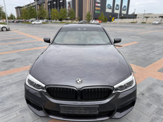 BMW 5 Series foto 2