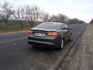 Ford Mondeo foto 3