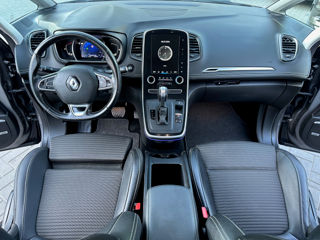 Renault Grand Scenic foto 9