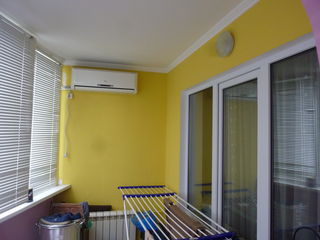Продам двухкомнатную квартиру с ремонтом, мебелью в центре Тирасполя, район ТЦ "Ян"! foto 3