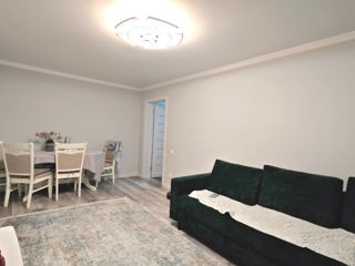 Apartament cu 3 camere, 67 m², Podul Chișinăului, Bălți foto 4