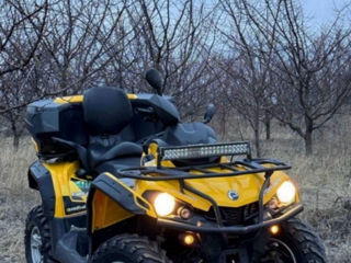 Can-Am (BRP) Outlander foto 2