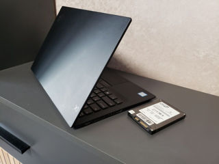 Thinkpad X1 Carbon