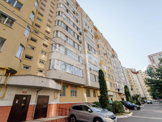 Apartament cu 3 camere, 65 m², Buiucani, Chișinău foto 19