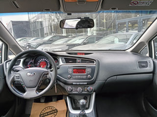 KIA Ceed foto 14