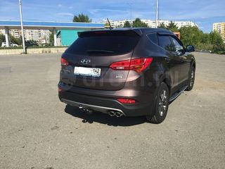 Hyundai  Santa Fe 2014 Piese!