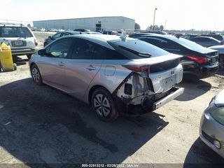 Toyota Prius foto 3