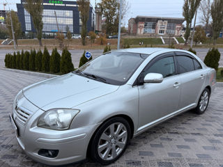 Toyota Avensis foto 4