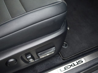 Lexus RX Series foto 16