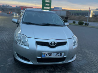 Toyota Auris foto 2