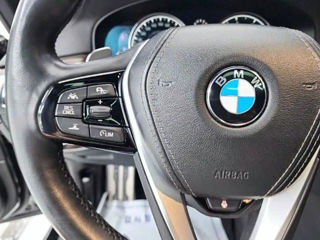 BMW 5 Series foto 15