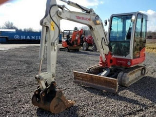 2018 TAKEUCHI TB235-2 excavator foto 2