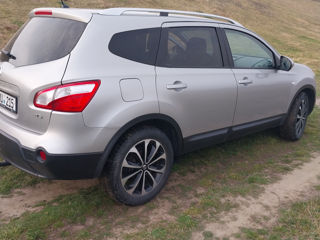 Nissan Qashqai+2