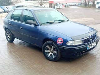 Opel Astra foto 2