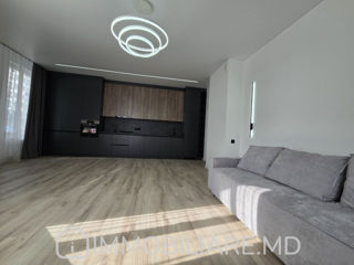 Apartament cu 2 camere, 92 m², Buiucani, Chișinău foto 5