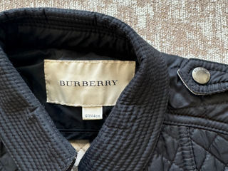 Moncler 4 , Burberry 6 foto 7