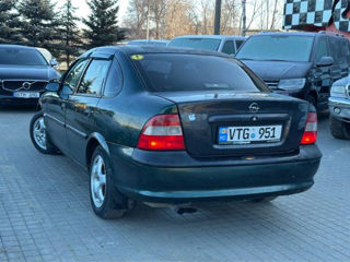 Opel Vectra foto 3