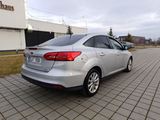 Ford Focus foto 4