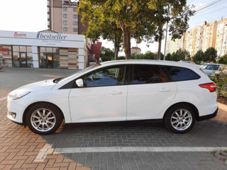 Ford Focus foto 2