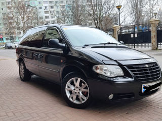 Chrysler Grand Voyager foto 6