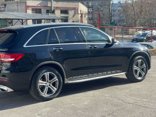 Mercedes GLC foto 8