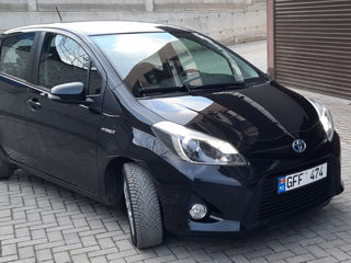 Toyota Yaris foto 2