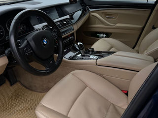 BMW 5 Series foto 7