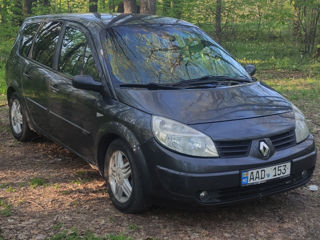 Renault Grand Scenic foto 4