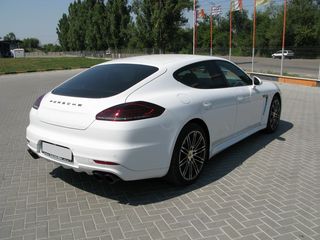 Porsche Panamera foto 6