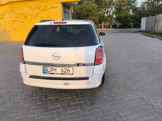 Opel Astra foto 6