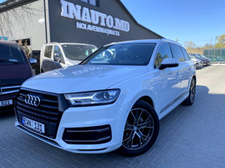 Audi Q7 foto 1