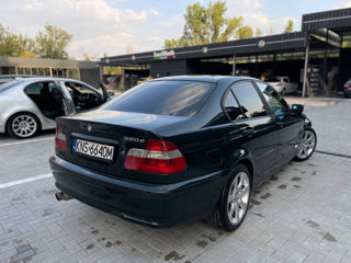 BMW 3 Series foto 4