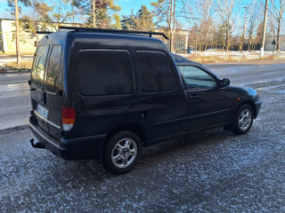 Volkswagen Caddy foto 6