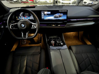 BMW 5 Series foto 7