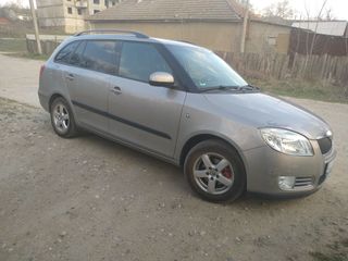 Skoda Fabia foto 5