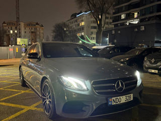 Mercedes E-Class foto 11