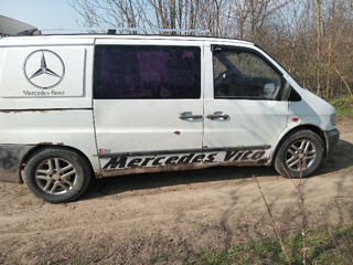 Mercedes Vito foto 2