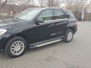 Mercedes ML Class foto 8