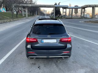 Mercedes GLC foto 7