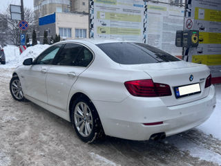 BMW 5 Series foto 4