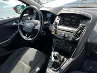 Ford Focus foto 11