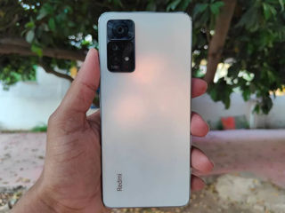 Vînd Redmi note 11 pro